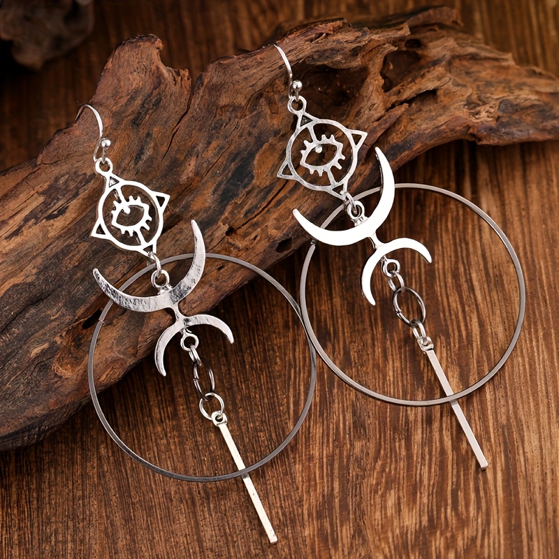 Women's Vintage Latin-Style Crescent-Shaped Long Drop Earrings